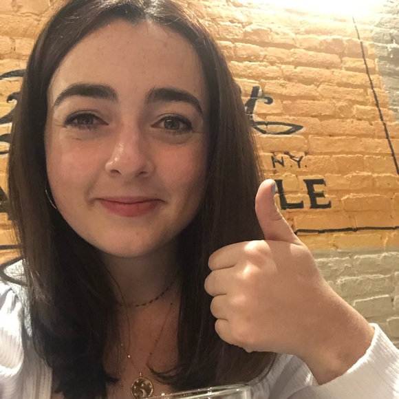 Meet your Posher, Madeline - Picture 1 of 1